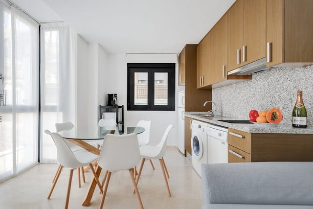 Calle Bendicho 6 Alicante – living room